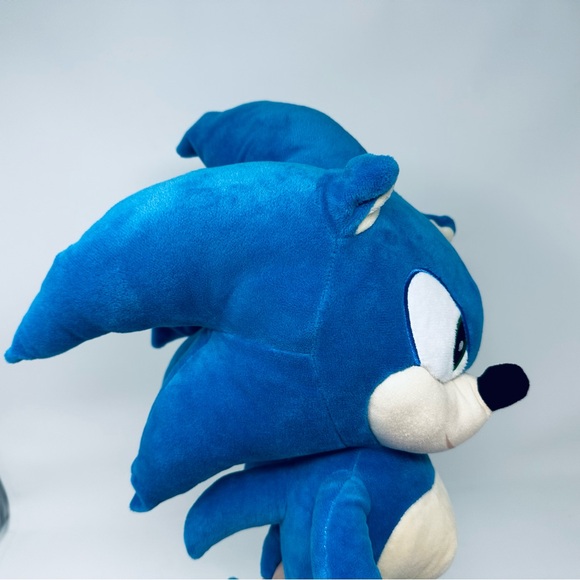Sonic The Hedgehog Movie 2 Blue and White Plush Toy Large 22” Excellent No Tags - Picture 4 of 16